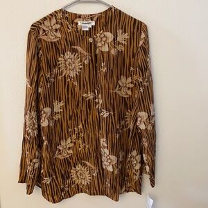 Real clothes Saks fifth avenue button down shirt